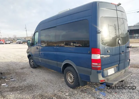 2013 Mercedes-Benz Sprinter 2500 Normal Roof z USA, uszkodzony, nr VIN WDZPE7CC1D5786866